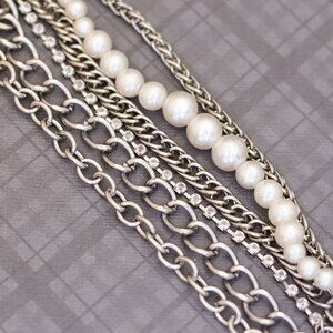 7 inch, Vintage Variety Chains White Faux Pearls Silver Tone Bracelet - G50